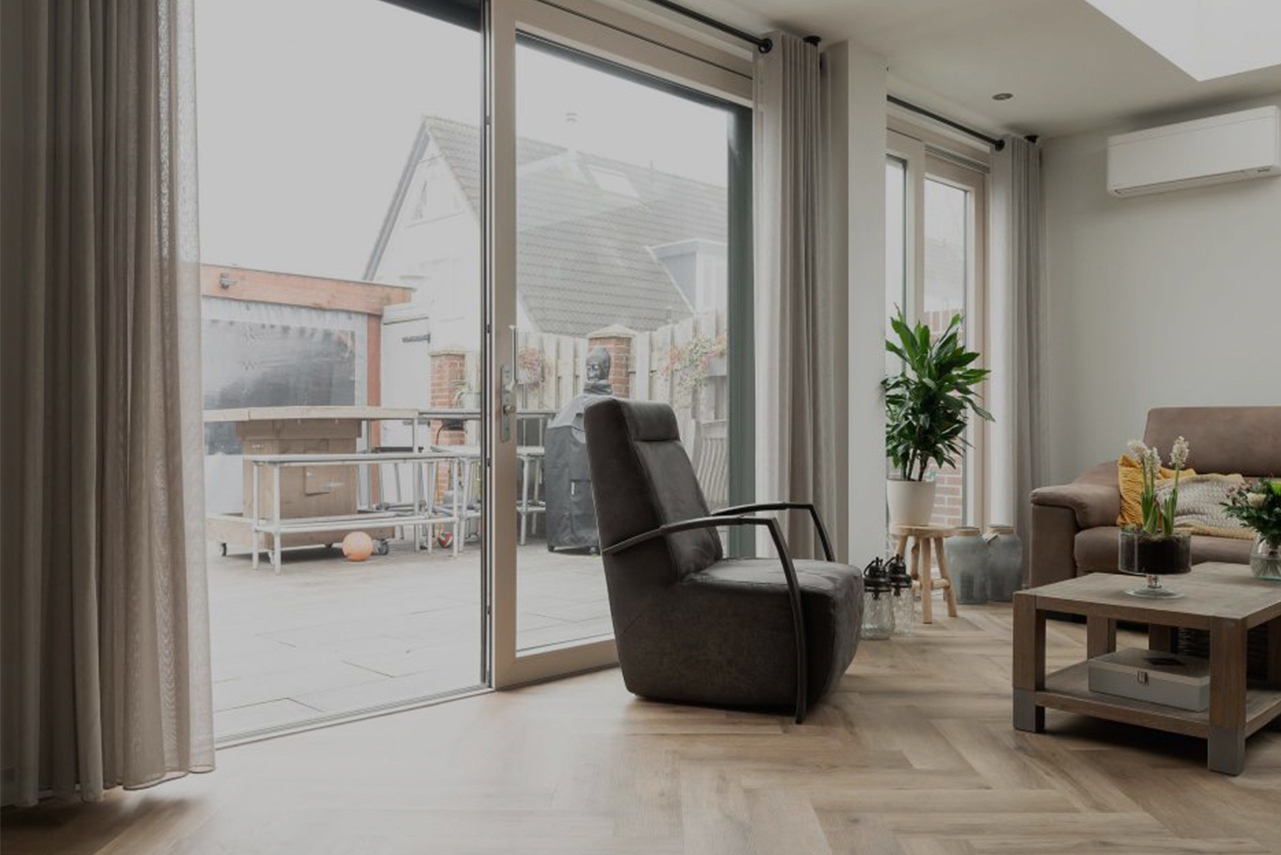 Zetten - Aanbouw hoekwoning